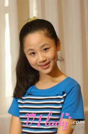 家有儿女中小雪扮演者杨紫个人资料及相片写真图片