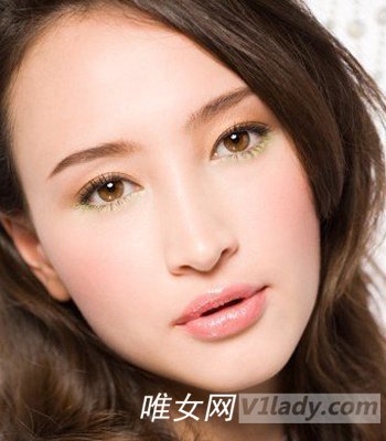 立体扩眼术DIY炯炯大眼妆
